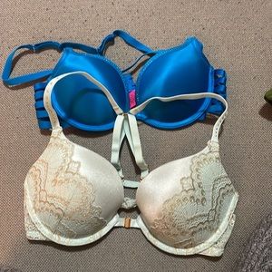Woman bras size 32B,34B,32C,32DD,36D,36DD all from La Senza